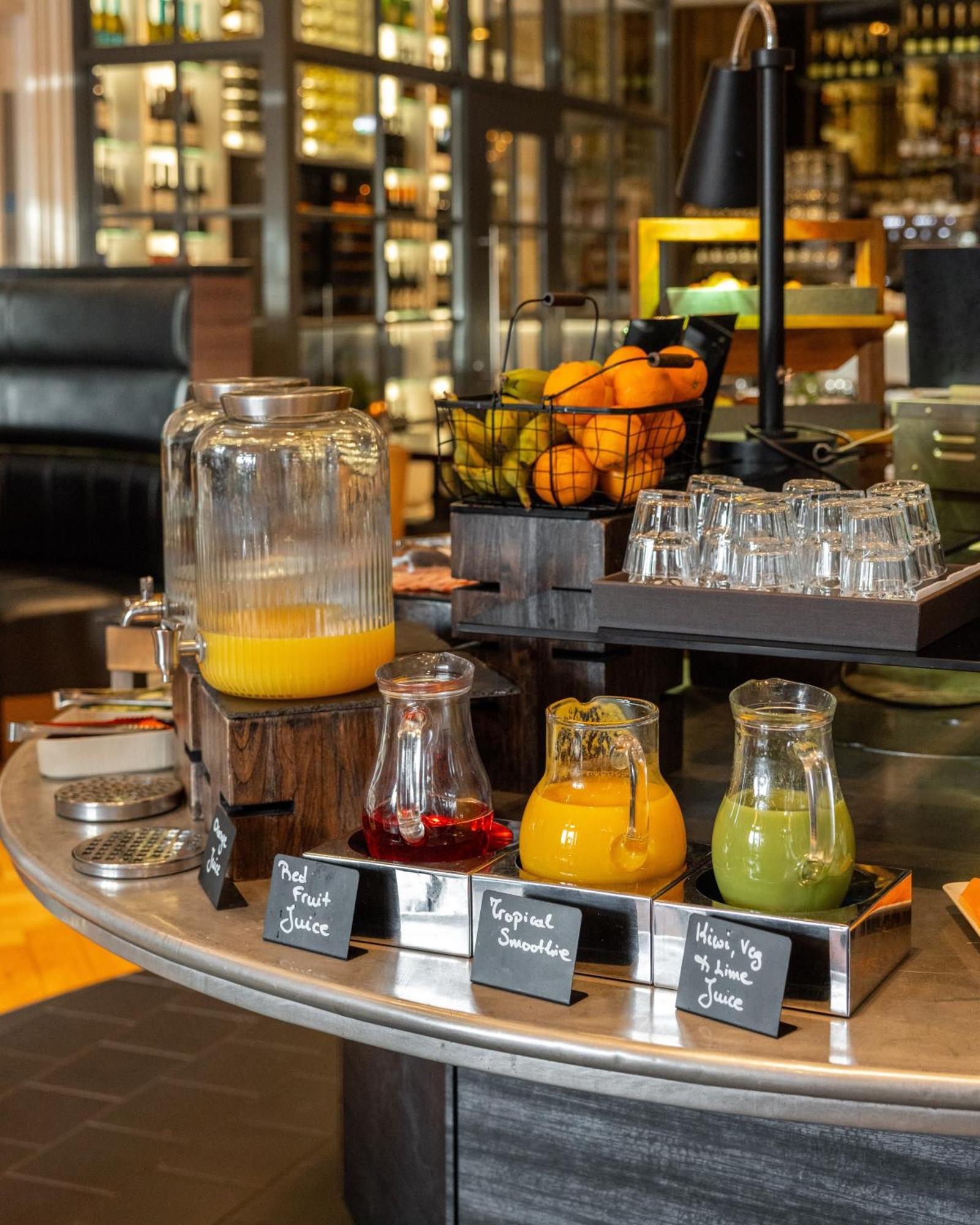 Hotel Indigo - Edinburgh - Princes Street By Ihg Ngoại thất bức ảnh